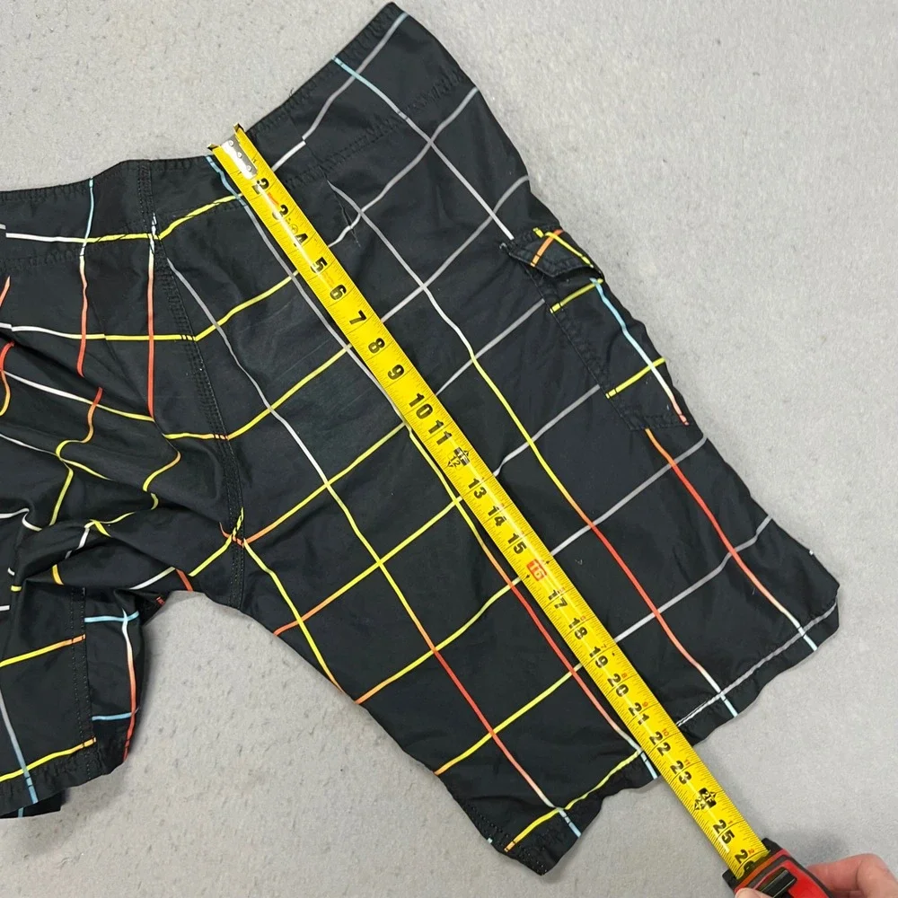 Reef Mens Board Shorts Size 38 Black Multi Color Grid Plaid Surf Swim Trunks‎
